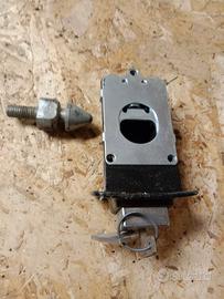 serratura per sellone vespa