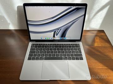 MacBook Air i5