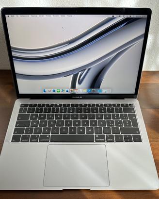 MacBook Air i5