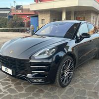 Porsche Macan turbo performance 440CV