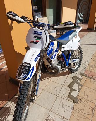  stupenda Yamaha yz 250 2t