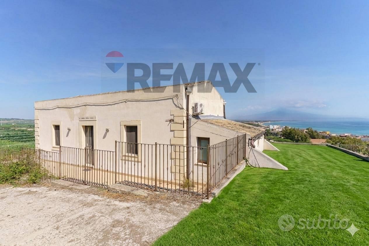 Villa singola - Augusta - Vista 2