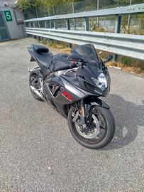 Suzuki gsx-r 750