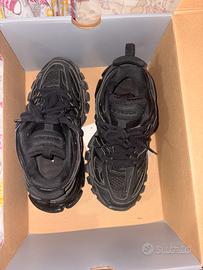 Track balenciaga nere