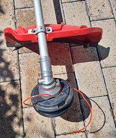 Decespugliatore tagliabordi efco