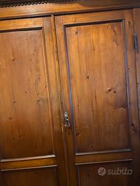 Mobile guardaroba per camera