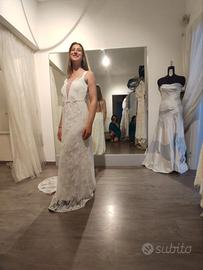Abito da sposa in pizzo - MAI usato