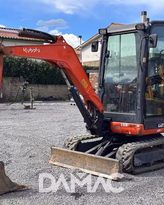 KUBOTA U27-4