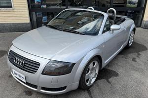 Audi TT Roadster 1.8 T 20V 225 CV QUATTRO