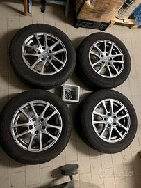Bridgestone Turanza + cerchi in lega 15”