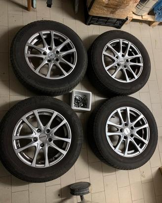 Bridgestone Turanza + cerchi in lega 15”