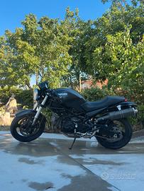 Ducati Monster 695 Dark