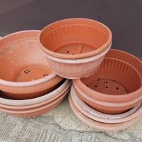 Ciotole per fiori, in plastica