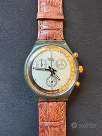 Orologio Swatch chrono Goldfinger