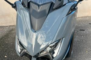 Yamaha Tmax 560