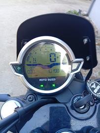 Moto Guzzi store v7