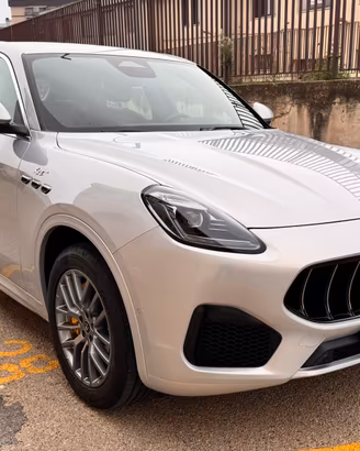 Maserati Grecale GT 2.0 Hybrid 300 CV