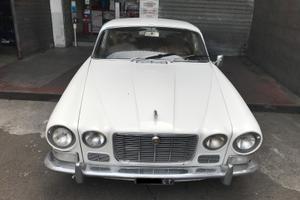 Jaguar XJ6 2.8