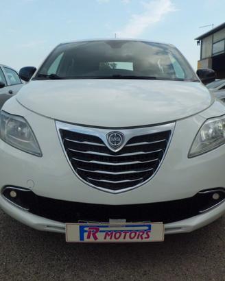 Lancia Ypsilon 1.3 MJT 16V 95 CV 5 porte S&S Plati
