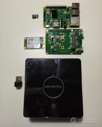 Raspberry Pi 3B+ kit completo di SSD e microSD