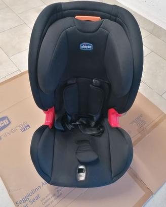Seggiolino auto Chicco Youniverse Fix 9-36 Kg