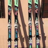 Sci Fischer RC4s con attacchi Tyrolia.