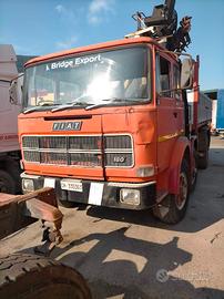 Fiat 691 N con ribaltabile e grù