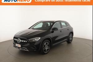 MERCEDES-BENZ GLA 200 d Automatic Premium