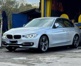 Bmw f30 318d sport NO M