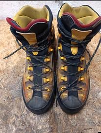 scarponi montagna trekking la sportiva 