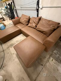 Divano ecopelle marrone