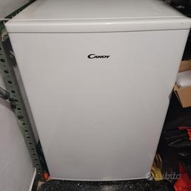 congelatore verticale Candy piccolo