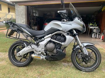Kawasaki Versys 650 2007, 3 Givi Outback + Arrow