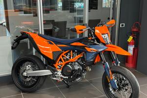KTM 690 SMC R 2026