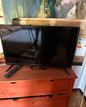 TV 232/S2 LED MAJESTIC