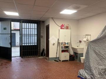 MAGAZZINO A SCANDICCI