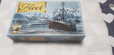 Fleet  scatola gioco card nuova