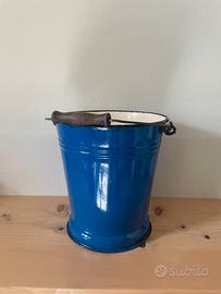 Secchio Vintage Blu con Manico in Legno