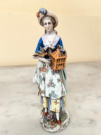 statuina in porcellana Capodimonte 