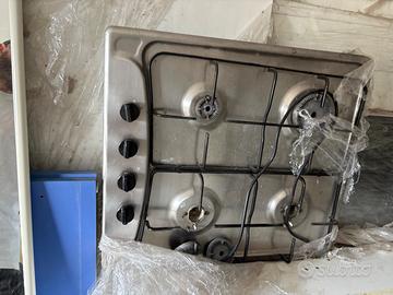 Piano cottura lavabo a una vasca e forno