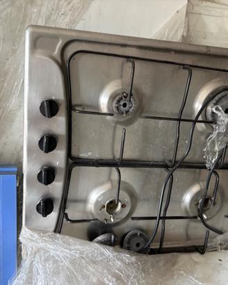 Piano cottura lavabo a una vasca e forno