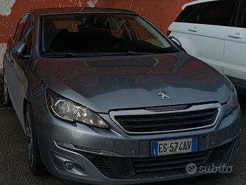 Peugeot 308 berlina 1.6hdi 120cv allure 