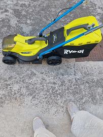 tagliaerba  a batteria ryobi