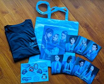 "Love Me Love Me" kit completo gadget Premiere