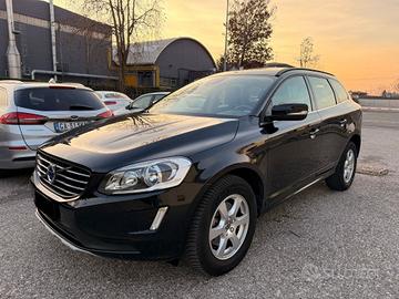 VOLVO XC60 D3 Geartronic R-design