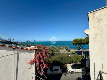 4 LOCALI A CASAMICCIOLA TERME