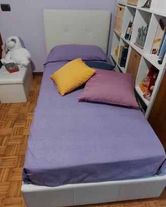 letto singolo con cassettone