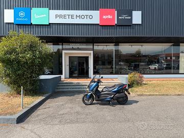 Yamaha X-Max 300