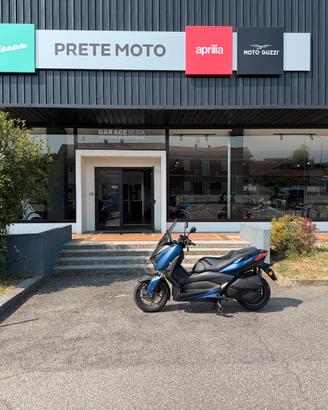 Yamaha X-Max 300