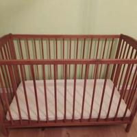 Lettino in legno per bambini (Uggiate, Como)